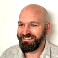 Andrew MacRae Email