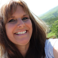 Heinzen Manufacturing, Intl. Employee Kris Madison's profile photo