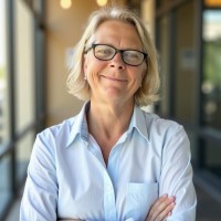 Berkshire Hathaway HomeServices Employee Leigh Saunders's profile photo
