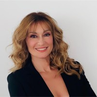 Cristina Papadia Email