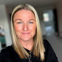 Melanie Lamb Email