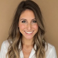 Mia Higgins Email