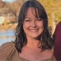Lindsey Grist Email & Phone Number