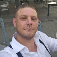 Mark van Dinther Email