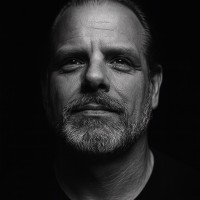 Tim Schröder Email