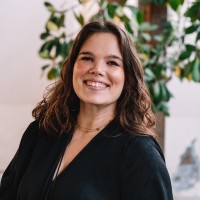 Ana Salada Email