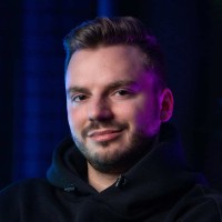 twoheads design./code Employee Dawid Wojnowski's profile photo
