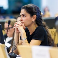 Sara Ajlyakin Email