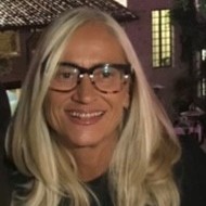 Laura Ivaldi Email