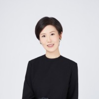 Jackie Huang Email