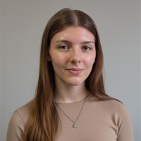 Saskia Richter Email