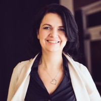 Zuzana Mozova Email