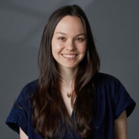 Mia Davis Email & Phone Number