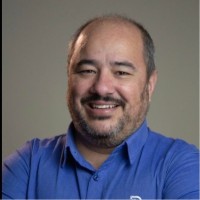 Fábio Costa Email