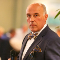 Teneo Employee Roumen Doukov's profile photo