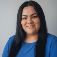Aline Oliveira Email