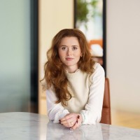 Lizzie Halling Email & Phone Number