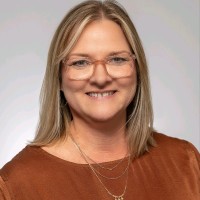 Kari Wolfe Email & Phone Number