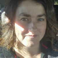 Wendy Yates Email