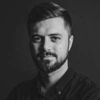 Wiktor Bartman Email