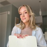 Content&Co Employee Lucy Brownlee's profile photo