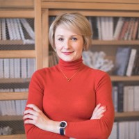 Inna Menkova Email