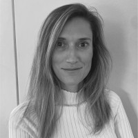 Singular Bank Employee Mar Menendez's profile photo