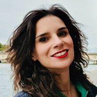Shana Meeus Email