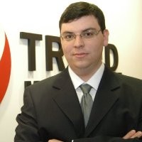 Leonardo B Email & Phone Number