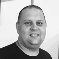 Lars Loebel Email