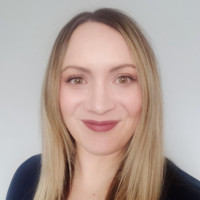 Simply For Life Employee Marni Larsen's profile photo