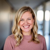 Kate Papson Email & Phone Number