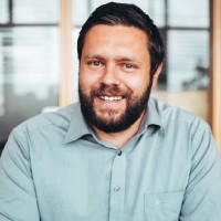 Philip Neumann Email