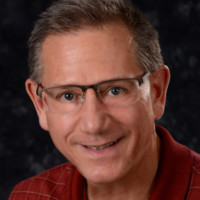 Dan's Camera City Employee Manny Brodt's profile photo