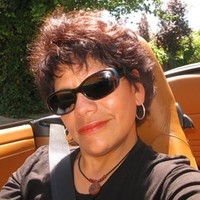 Nomadic Traders Employee Giselle Perez's profile photo
