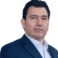 Roberto E. Luna Email