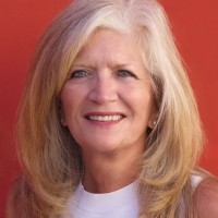 BridgeTower Media Employee Liz Irwin's profile photo