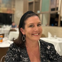 Suzanne Kidd Email & Phone Number