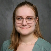 Annika Wiegand Email
