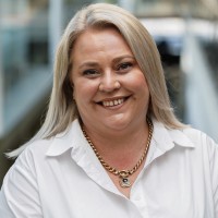 Nicole Russell Email