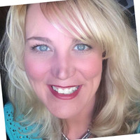 Shelli Freeman Email & Phone Number
