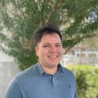 Mi-Vet Employee Sebastian Hernandez's profile photo