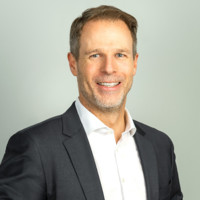 Dirk Moser-Delarami Email