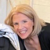 Blue Castle Agency Employee Suzanne Robertson's profile photo