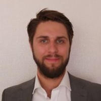 Simon Burström Email