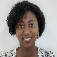 Clear Minds Consultores Employee Claudia Estacio's profile photo