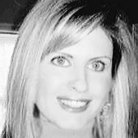 Dee Simmons Email & Phone Number