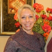 Lisa Eaves Email & Phone Number