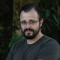 Ariel de Moraes Tandello Email