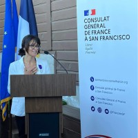 Lycée Français de San Francisco Employee Laurence Hart's profile photo